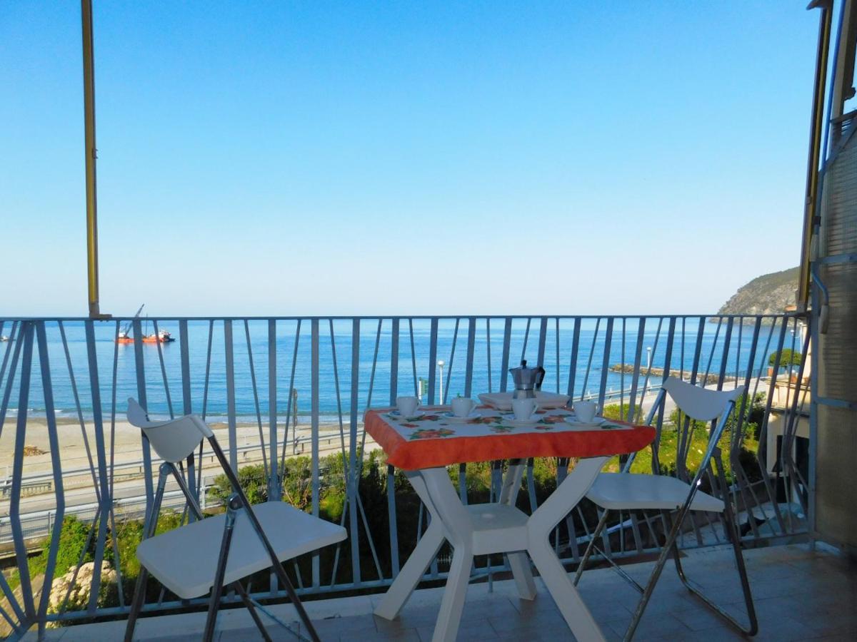 Bilocale Con Favolosa Vista Mare Levanto Zewnętrze zdjęcie